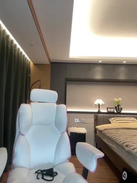 Stream AYW-21 Live - 38 min | Mar 10, 2026 19:41