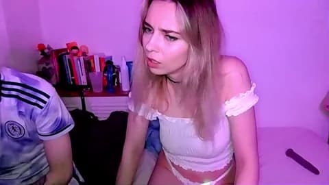 Stream Almondmilka Live - 78 min | Mar 8, 2026 04:54