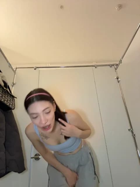 Stream BallerinaCappuccino_ Live - 54 min | Apr 1, 2026 07:52