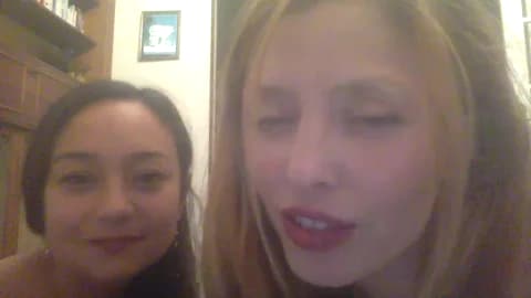 Stream Chloeetthomas25 Live - 37 min | Mar 12, 2026 01:51