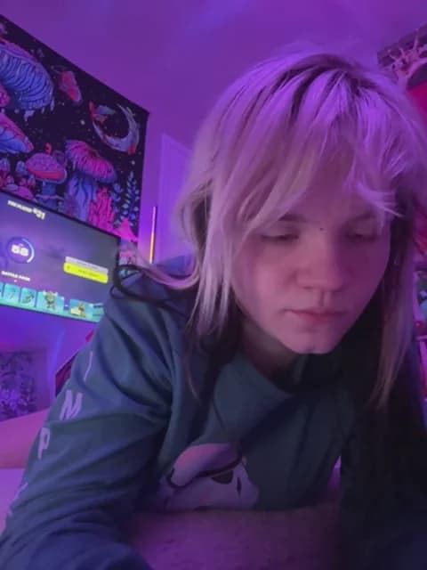 Stream Cutiepiespanks Live - 41 min | May 5, 2026 04:15