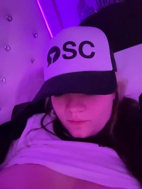 Stream Cutiepiespanks Live - 87 min | May 17, 2026 08:28