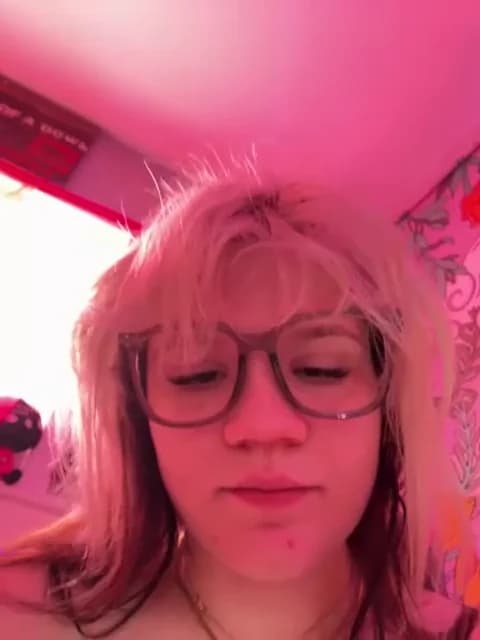 Stream Cutiepiespanks Live - 35 min | May 27, 2026 21:58
