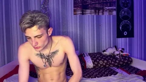 Stream EmiliaCouple Live - 63 min | Jan 18, 2026 20:14