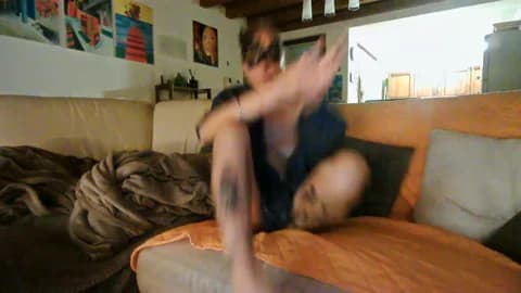 Stream ErotiKat Live - 38 min | Apr 19, 2026 20:07