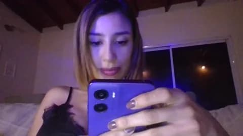 Stream Florvelvetrose Live - 31 min | Jan 17, 2026 06:18