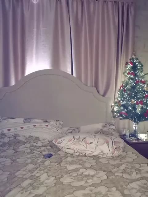 Stream Her-Girl Live - 40 min | Jan 11, 2026 23:41