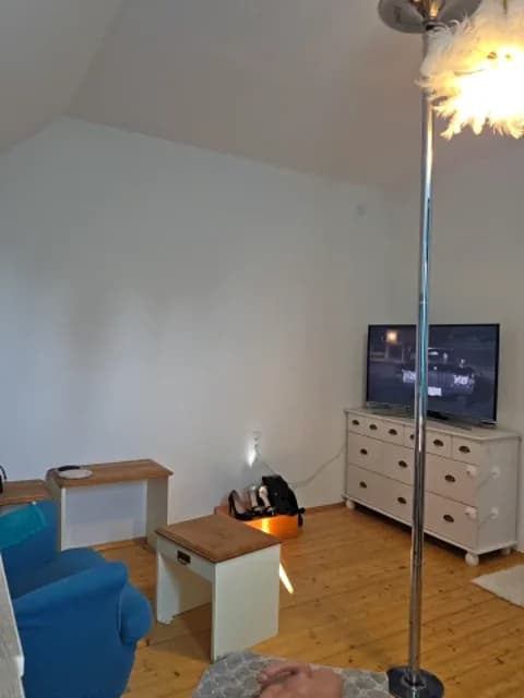 Stream Klamsine Live - 44 min | Apr 25, 2026 07:25