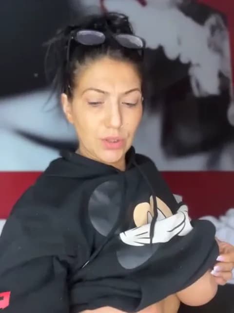 Stream LittleMissEeve Live - 88 min | Apr 19, 2026 18:25