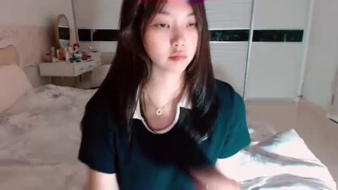 Stream Miu1_girl Live - 34 min | Apr 20, 2026 03:21