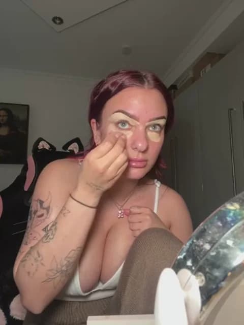 Stream OliviaaFischer Live - 66 min | Feb 24, 2026 14:14