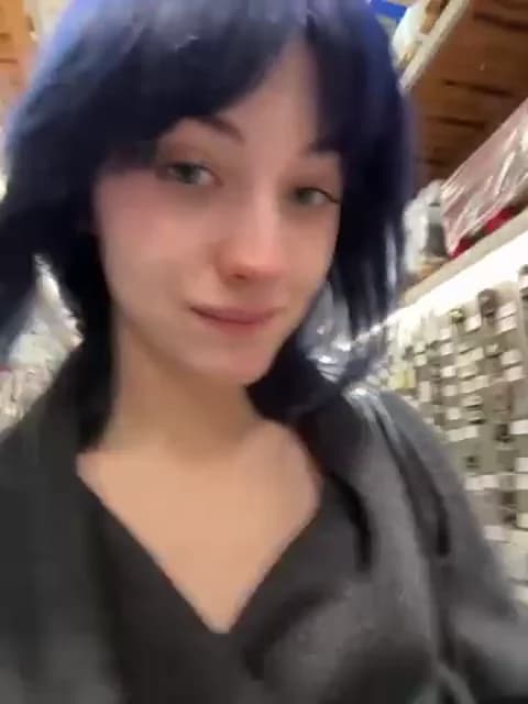 Stream Only_April Live - 32 min | Apr 1, 2026 06:32