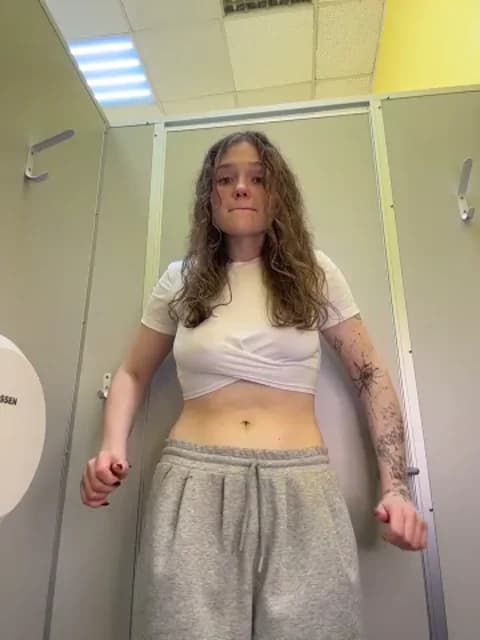 Stream RussianWoman Live - 38 min | May 2, 2026 11:27