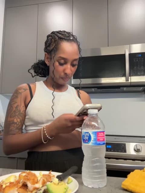 Stream Your_Paris Live - 37 min | Jun 4, 2026 18:54