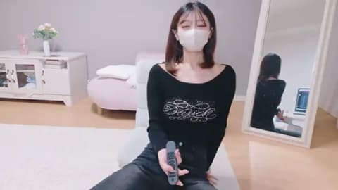 Stream Yuna-ch Live - 32 min | Feb 23, 2026 22:41