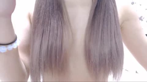 Stream _hiyor_ Live - 34 min | Jan 16, 2026 19:28