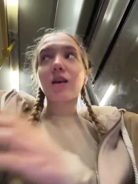 Stream bambi_lu Live - 46 min | Jan 20, 2026 19:57