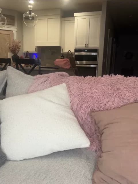 Stream docmilf12 Live - 64 min | Mar 9, 2026 02:41