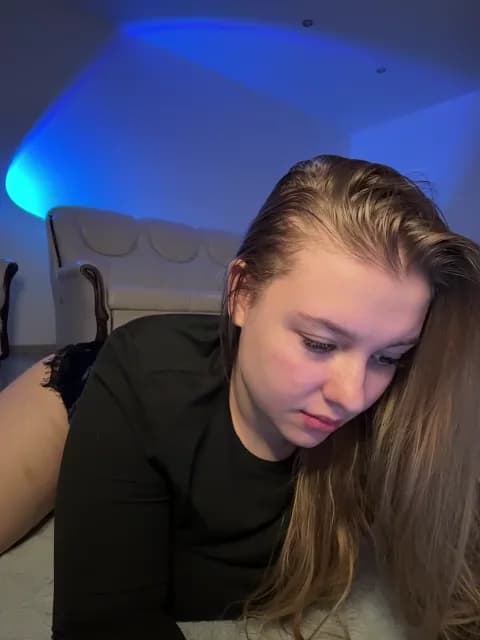 Stream jucieLussie Live - 73 min | Apr 13, 2026 04:35