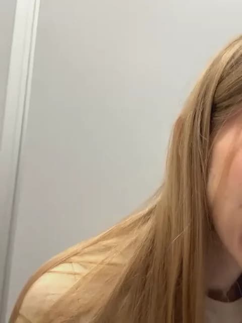 Stream kira_mia Live - 38 min | Jan 12, 2026 18:42