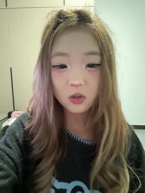 Stream lelebaybay888 Live - 31 min | Mar 19, 2026 20:24