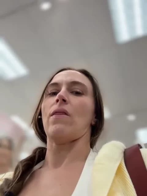 Stream lunagirl13 Live - 63 min | Apr 11, 2026 04:47