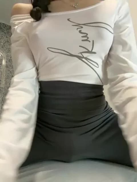 Stream meimei_x Live - 44 min | May 2, 2026 15:05