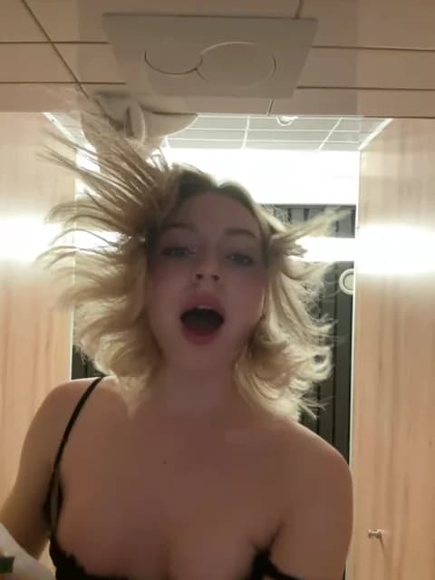 Stream melissa_grr Live - 50 min | Jan 19, 2026 17:40