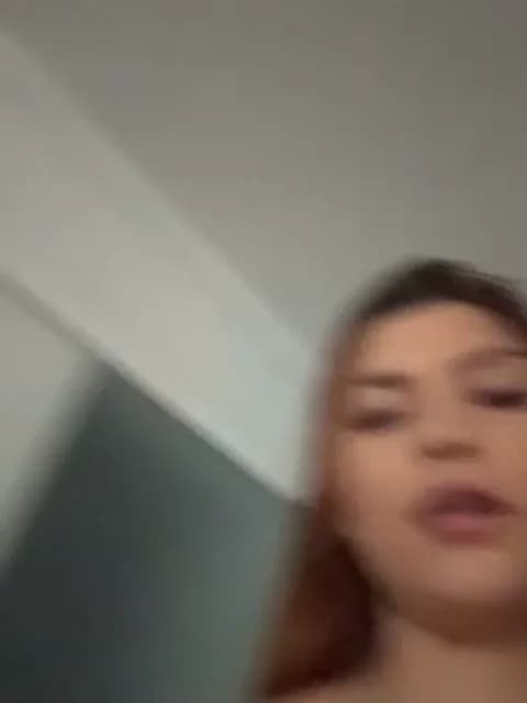 Stream melyssaa23 Live - 36 min | May 18, 2026 03:07