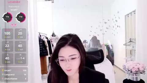 Stream yangyang-777 Live - 32 min | Apr 25, 2026 02:33